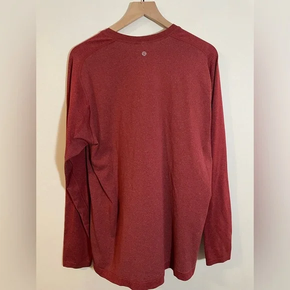 Lululemon Metal Vent Tech Long Sleeve Shirt Performance Active Burgundy Size XL - Picture 3 of 9